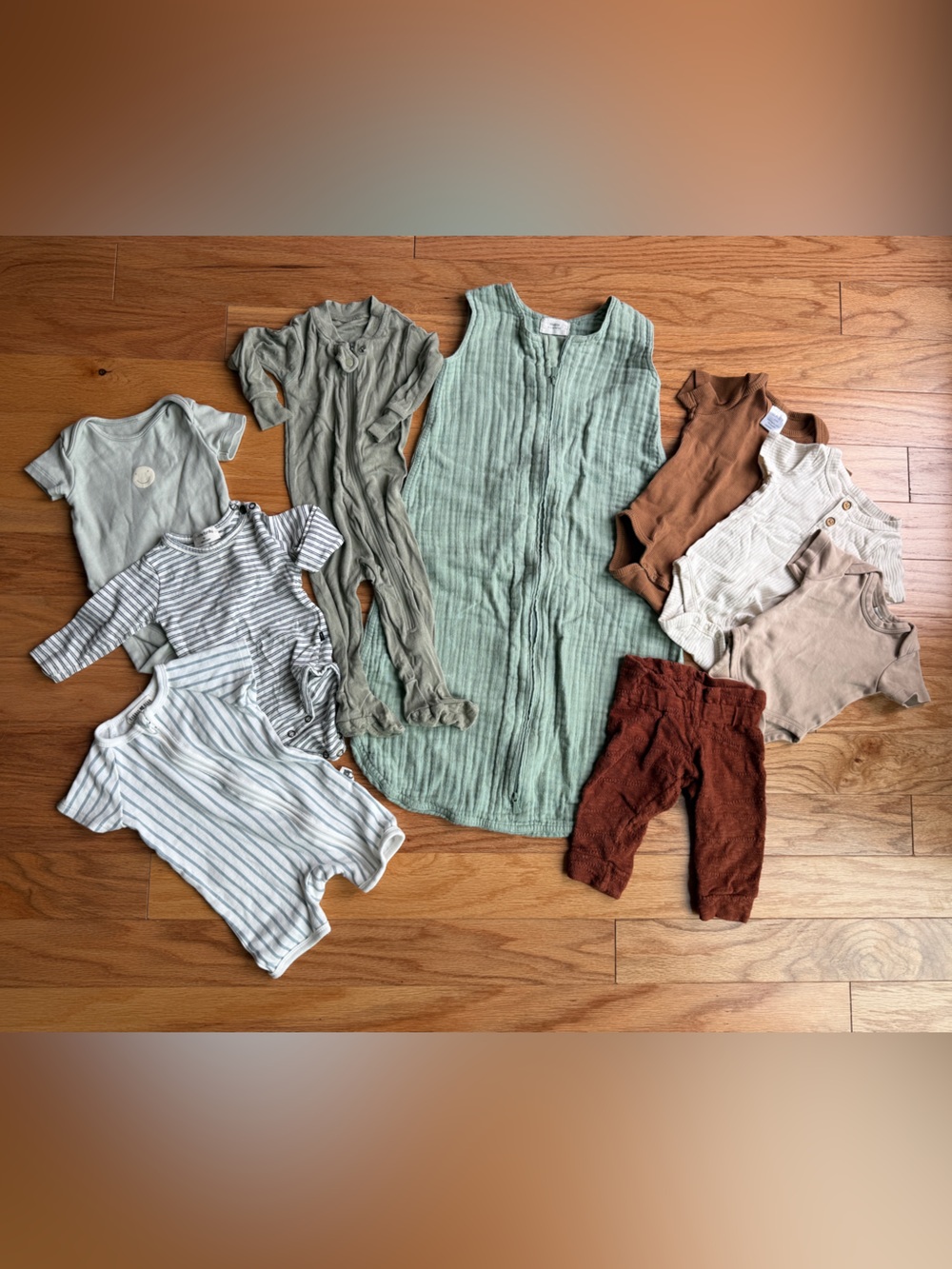 Neutral Baby 0-6m Bundle- colored organics, Mebie baby, Mushie, rabbit + bear